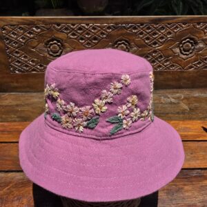 615411 Hand-Embroidered Cotton Hat