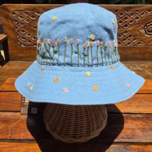 615436 Hand-Embroidered Cotton Hat